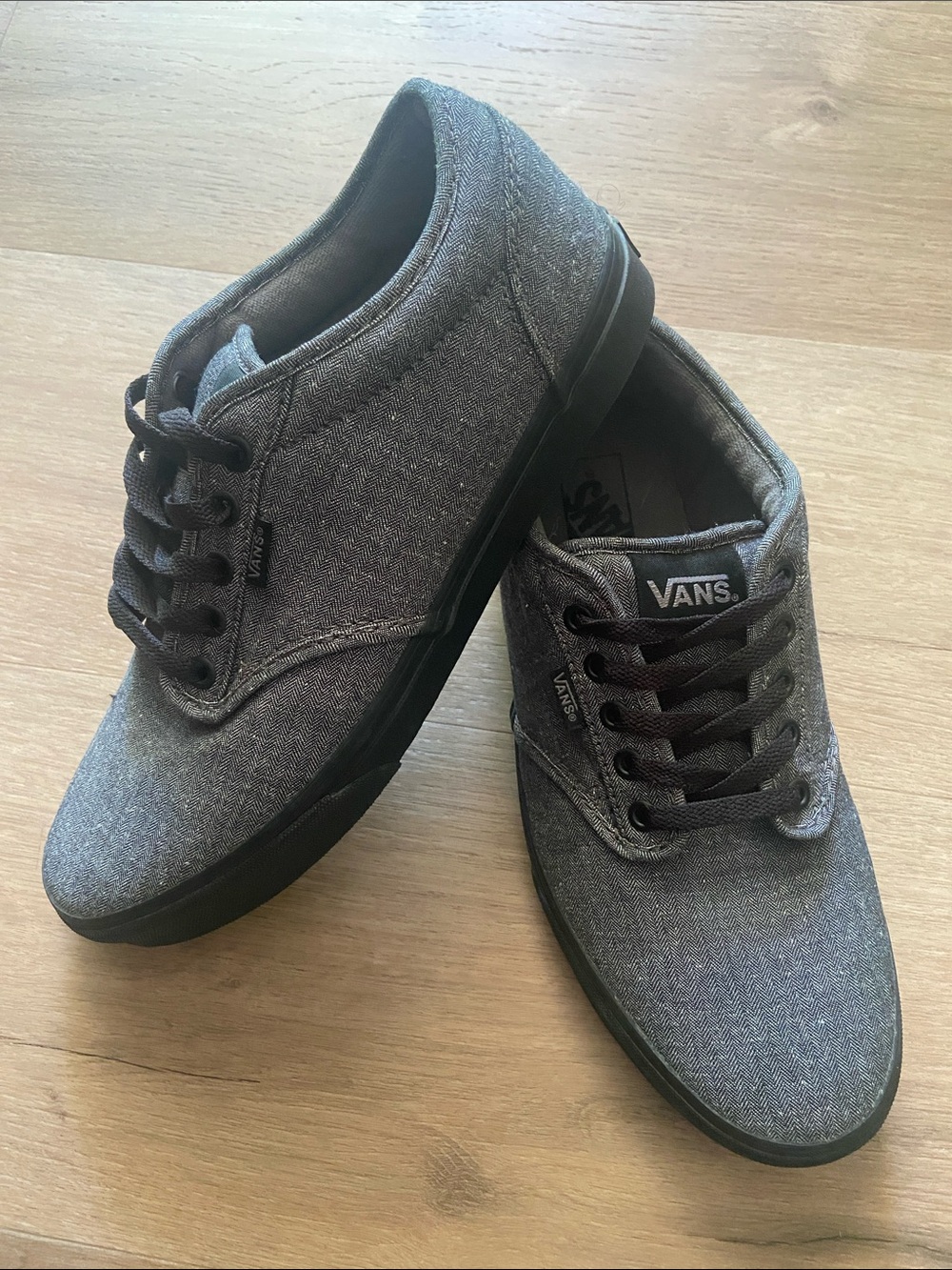 Vans Atwood Skater “Varsity Textile” Low-Top Sneakers Black Sole TB4R Mens 9.5